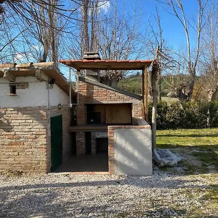 Casa Vacanze Raggio Di Sole Montegridolfo Exterior foto