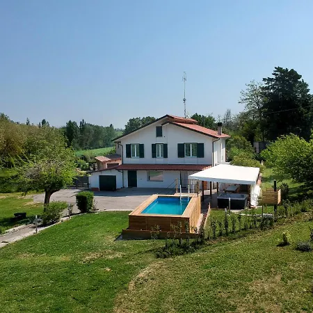 Casa Vacanze Raggio Di Sole Montegridolfo Exterior foto